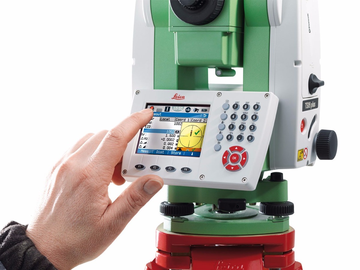 LEICA TS09-5” Plus 2 LEICA TS09-5” Plus